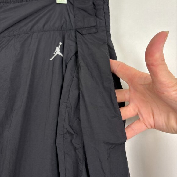 Jordan Built for Flight Nylon Utility Cargo Jogger Pants Women's XL Black - Picture 5 of 16